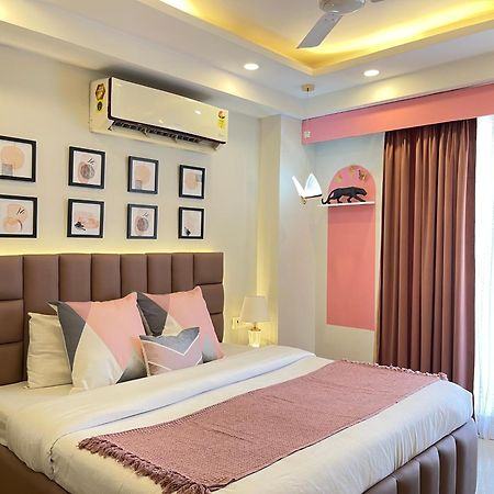 Bedchambers Medicity Serviced Apartments In غورغاون المظهر الخارجي الصورة