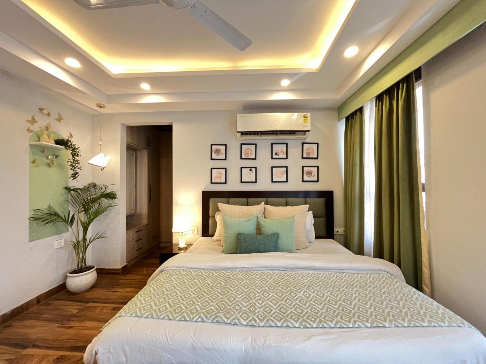 Bedchambers Medicity Serviced Apartments In غورغاون المظهر الخارجي الصورة