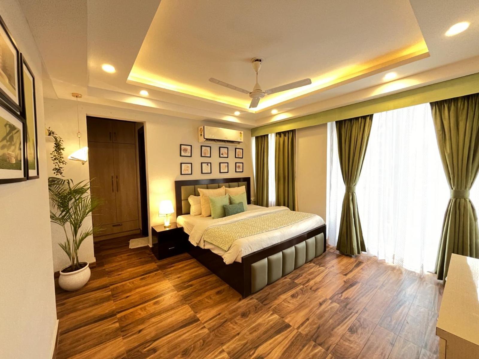 Bedchambers Medicity Serviced Apartments In غورغاون المظهر الخارجي الصورة