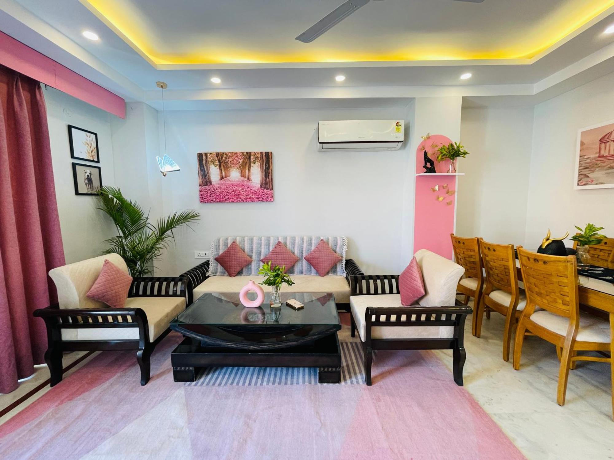 Bedchambers Medicity Serviced Apartments In غورغاون المظهر الخارجي الصورة
