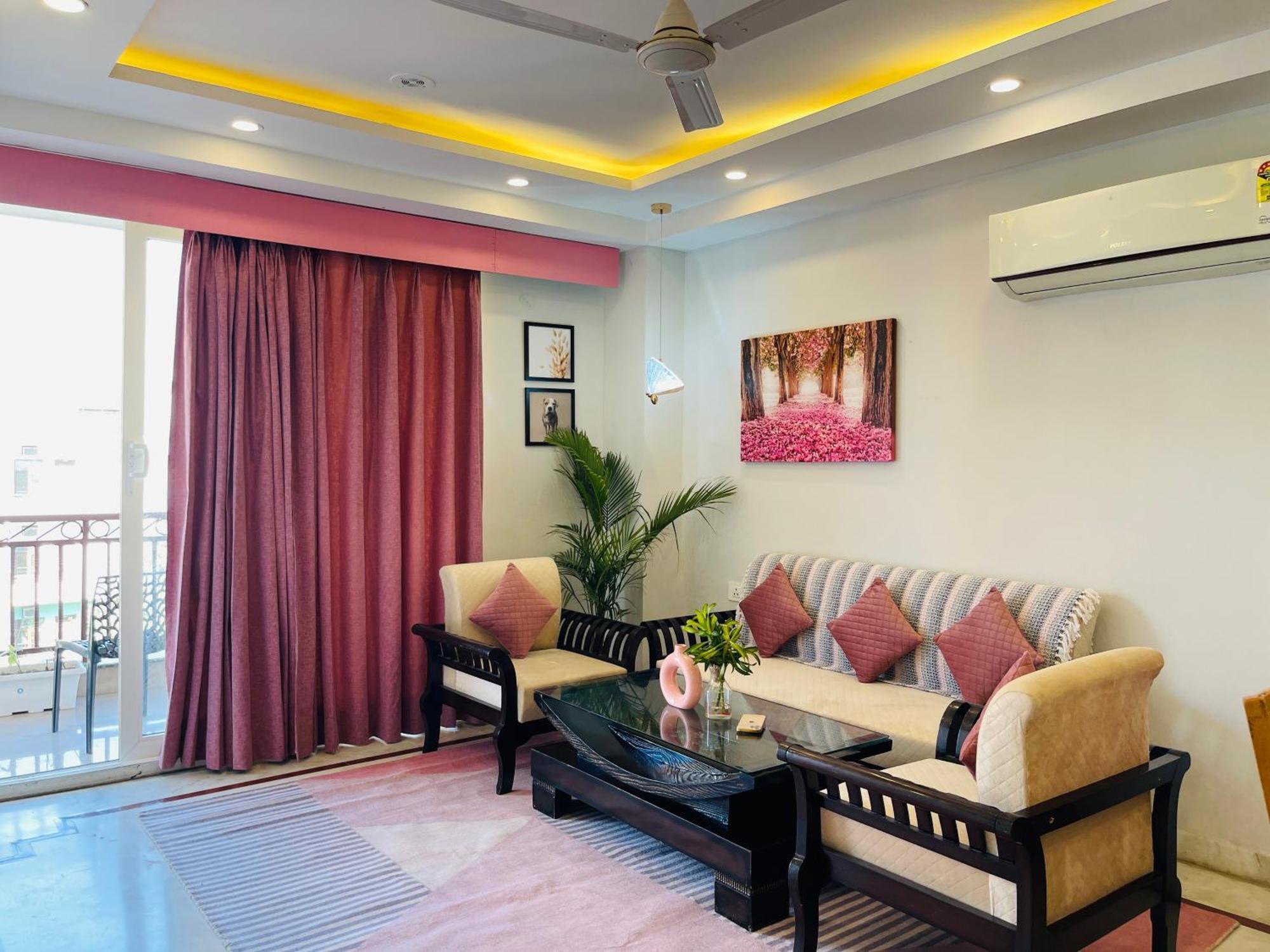 Bedchambers Medicity Serviced Apartments In غورغاون المظهر الخارجي الصورة